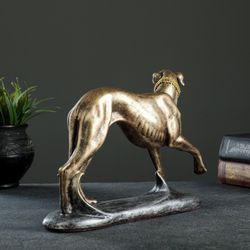 Хорошие сувениры / Figure "Greyhound"