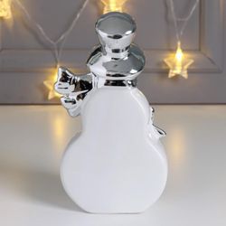 Сималенд / Ceramic souvenir "Snowman in top hat and scarf, with stars"