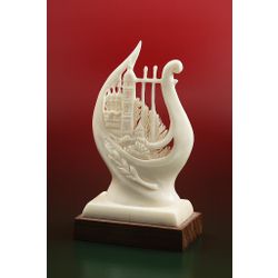 Тобольская фабрика художественных косторезных изделий / Tobolsk factory of artistic bone-carving products / Screen "Tobolsk lyre" ("Melody of the Kremlin")