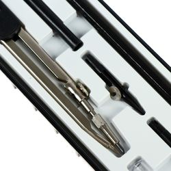 GLOBUS / Dresser Junior, 6 pieces, in case