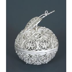 Казаковская Филигрань / Souvenir "Apple"