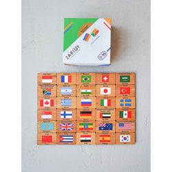 Zartoy / Flags of the World Memorial in a cardboard box