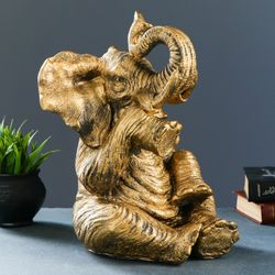 Хорошие сувениры / Piggy bank "Elephant sitting"