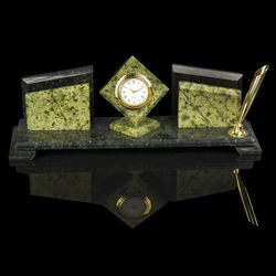 Сималенд / Desktop set "Cube with pencil cases"