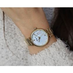 Adriatica / Swiss saat Essence A3735.118FQ