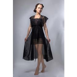 Снежинка / Snowflake / Peignoir "Black Swan" with embroidery