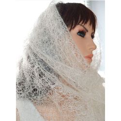 Пуховый платок / Spider web scarf, white