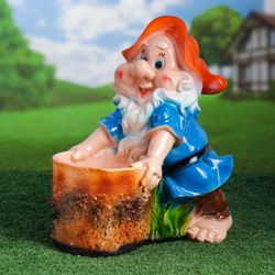 Хорошие сувениры / Figured planter "Gnome merry"