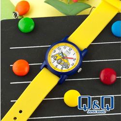 Q&Q / Montre-bracelet japonaise Casual VR41J009Y