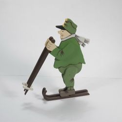 Toy Christmas tree "Swiss on skis" 6017