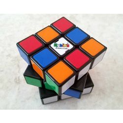 GamesDealer / Cubo de Rubik 3x3 "DIY"