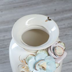 Керамика ручной работы / Table vase "Elena"
