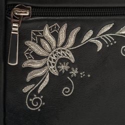 Торжокские золотошвеи / Leather cosmetic bag "Darina"