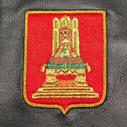 Торжокские золотошвеи / Business card holder "Coat of arms of the Tver region"
