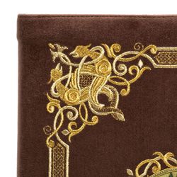 Торжокские золотошвеи / The book "Russian hunting"