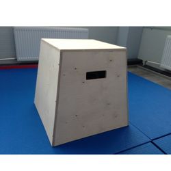 Dinamika / Curbstones for exercise therapy