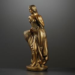 Хорошие сувениры / Figure with pots "Girl with a basket" 64 cm