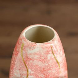 Керамика ручной работы / Table vase "Face No. 2"
