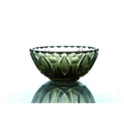 Гусевской Хрустальный завод / Crystal salad bowl "Bead" marsh green