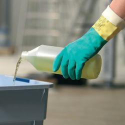 VILEDA / Latex household gloves with cotton dusting, extra durable (neoprene), size XL (very large)