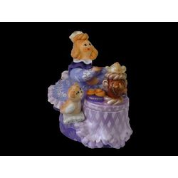 Ковровская глиняная игрушка / Jewelry box "Merchant's wife"