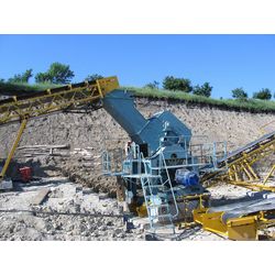 Crusher for cube-shaped crushed stone DIM-800K
