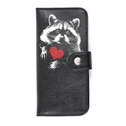 Clutch button mini with finished edges "Raccoon with heart" black