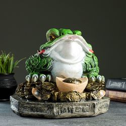 Хорошие сувениры / Piggy bank "Frog", green