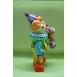 Ярославская майолика / Statuette "Clown with a monkey"