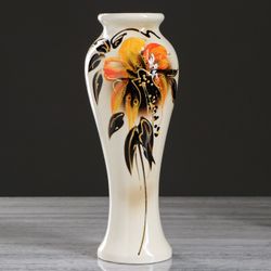 Керамика ручной работы / Table vase "Margo"