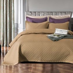 Ситрейд / Citrade / Decorative bedspread and two pillowcases 50-70 DPK002