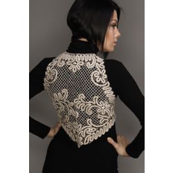 Снежинка / Snowflake / Women's lace vest with a pattern of branches and flowers
