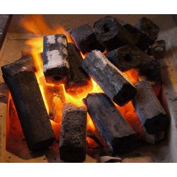 Komi firewood / Fuel briquettes RUF (ash content 0.7%) from birch / needles 70/30