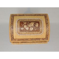 Breadbasket made of birch bark "Strawberry", "Strawberry"