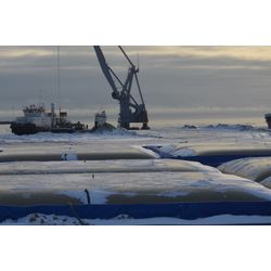 Elastic (soft) tanks for storage and transportation of fuels and lubricants
