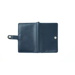 Cover avtodokumentov on the button with pockets blue
