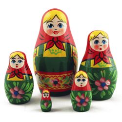 Matryoshka traditional 5 doll