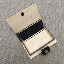 Усадьба Чернаково / Red pocket business card holder