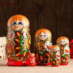 Сималенд / Matryoshka 5 dolls "Suzanne"