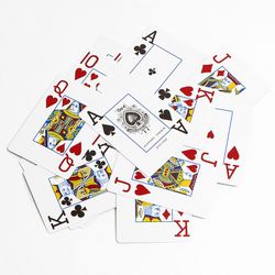 GamesDealer / Bee cards, red shirt