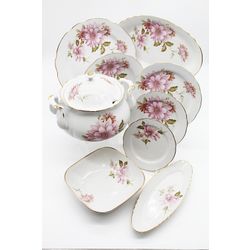 Дулёвский фарфор / Table service "Appetizing. Asters", with a soup tureen, 29 items
