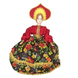 Porcelain doll maker