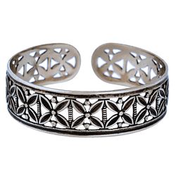 Кудесы / Bracelet "Ledum"