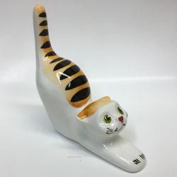 Figurine porcelain "ginger cat"