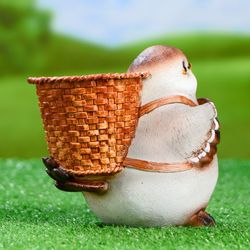 Хорошие сувениры / Figure pots "Sparrow with a basket on the back"