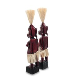 Decor and Gift / Wooden figurine "Asmat red" 33 cm