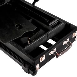 Малевичъ / Study box with telescopic legs