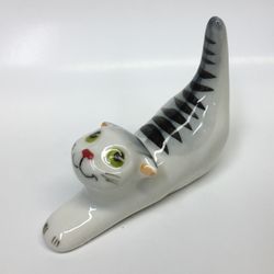 Porcelain figurine "Kitty grey"