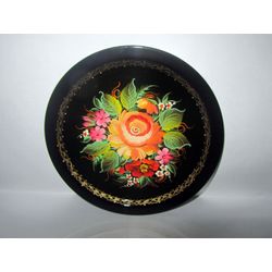 Сувениры из Н.Тагила / Souvenirs from N. Tagil / Tray "Round. Roses with wildflowers", 17cm