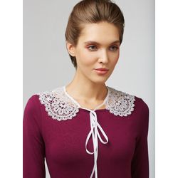 Detachable Lace Collar No. 81, Madame Cruje